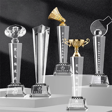 水晶獎杯獎牌定制定做大拇指刻字創(chuàng)意年會員工教師節(jié)優(yōu)秀教師訂制